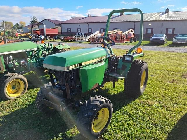 Image of John Deere 855 equipment image 1