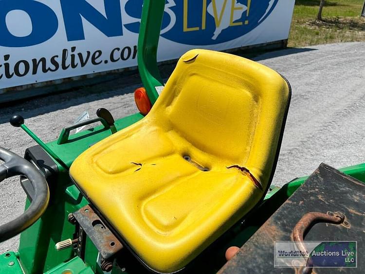 Main image John Deere 855 11