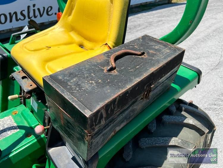 Main image John Deere 855 12