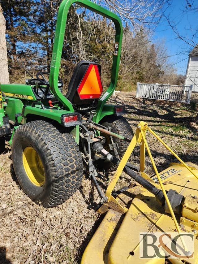 Image of John Deere 855 equipment image 4