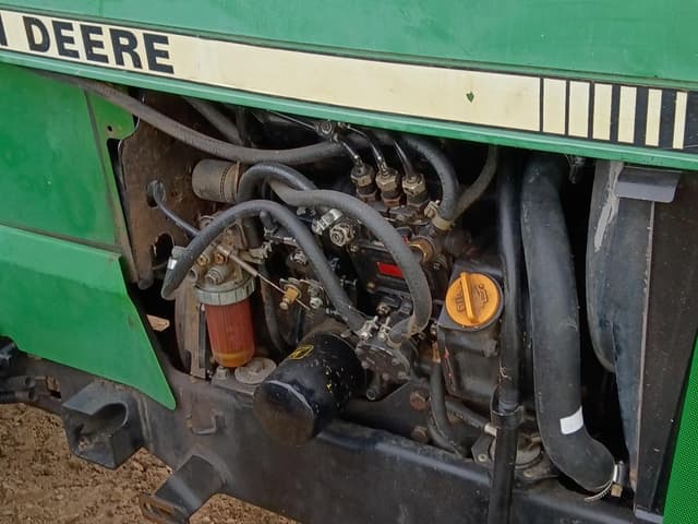 Image of John Deere 855 equipment image 2