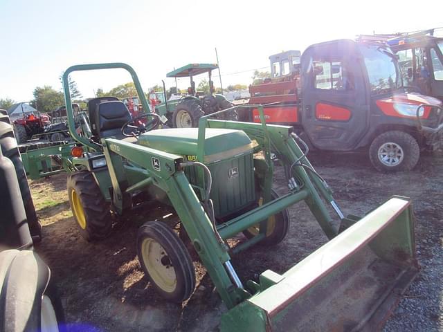 Image of John Deere 855 equipment image 4