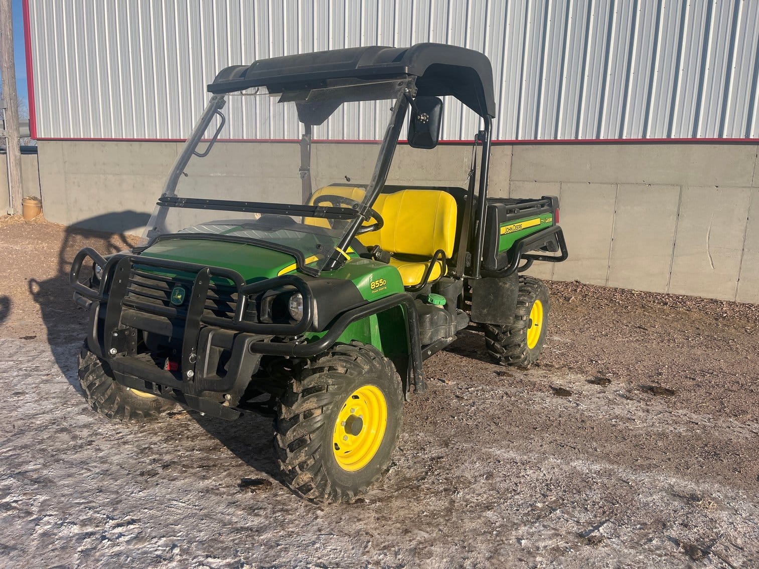 John Deere XUV 855D Equipment Image0
