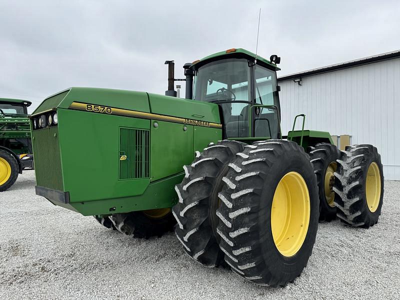 Image of John Deere 8570 Primary image