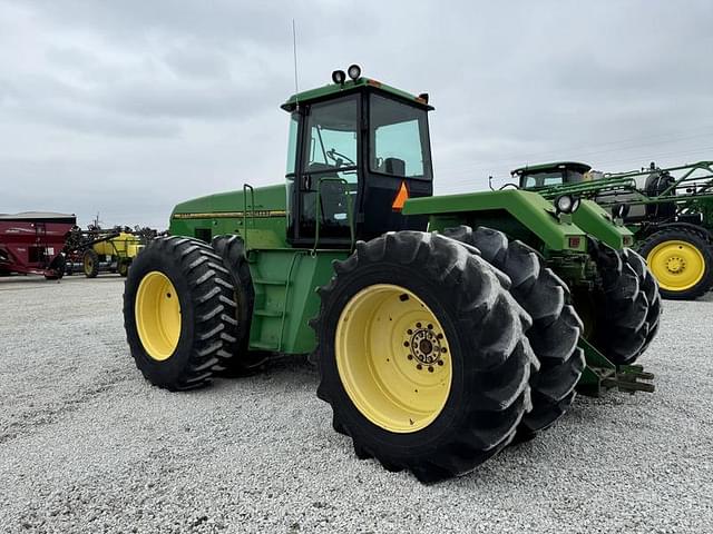 Image of John Deere 8570 equipment image 3