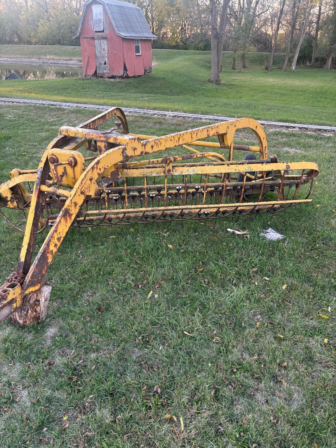 Image of John Deere 858A  Primary Image