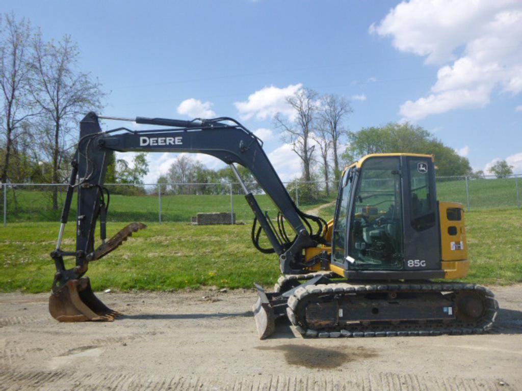 Main image John Deere 85G