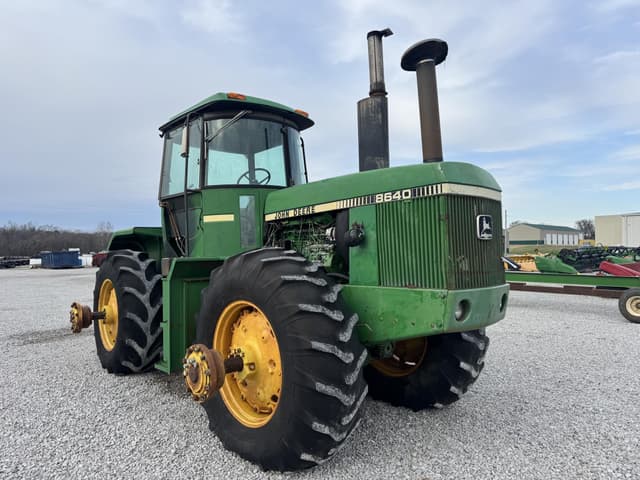 Image of John Deere 8640 equipment image 2