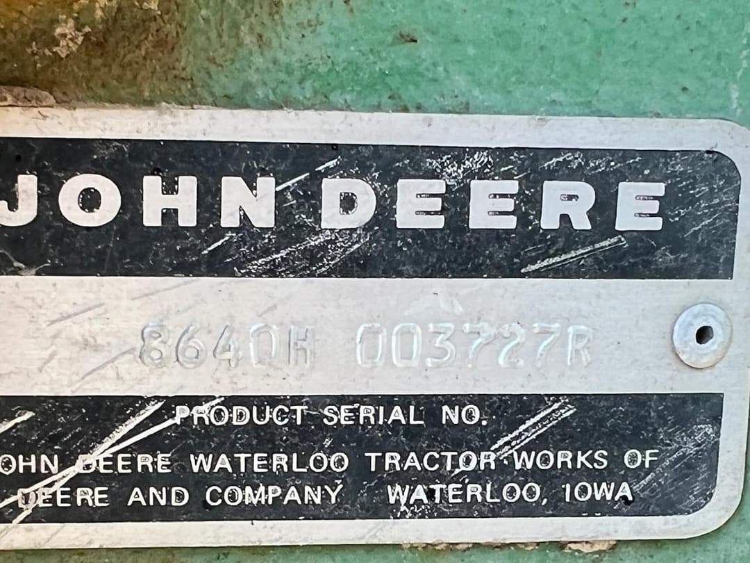 Image of John Deere 8640 Image 1