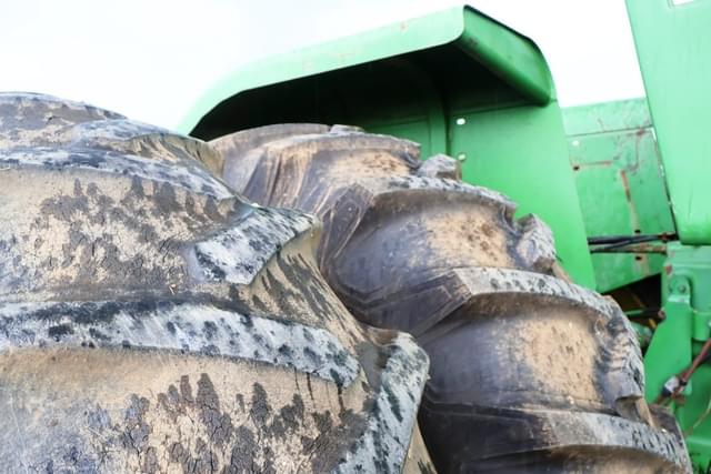 Image of John Deere 8640 equipment image 4
