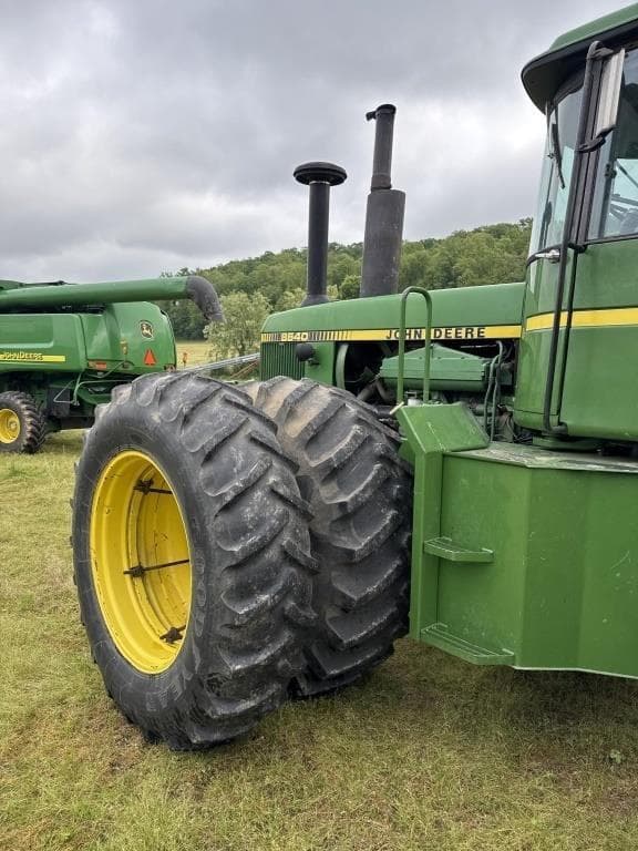 Image of John Deere 8640 equipment image 4