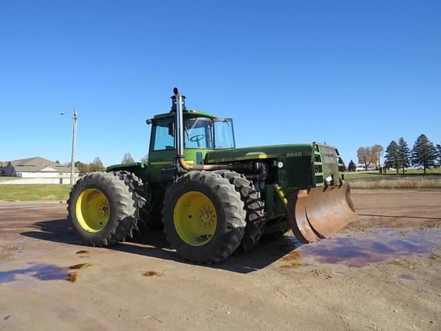 Image of John Deere 8640 equipment image 2