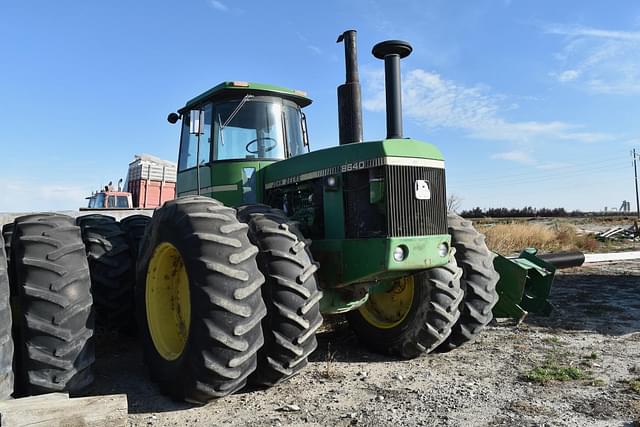 Image of John Deere 8640 equipment image 2