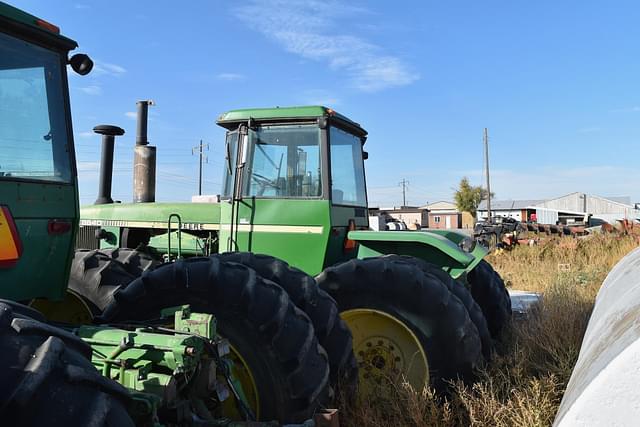 Image of John Deere 8640 equipment image 4