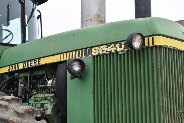 Image of John Deere 8640 equipment image 4