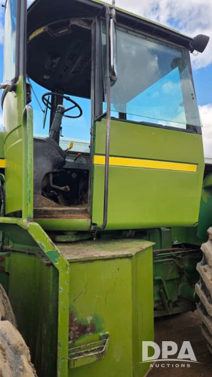 Image of John Deere 8640 equipment image 4