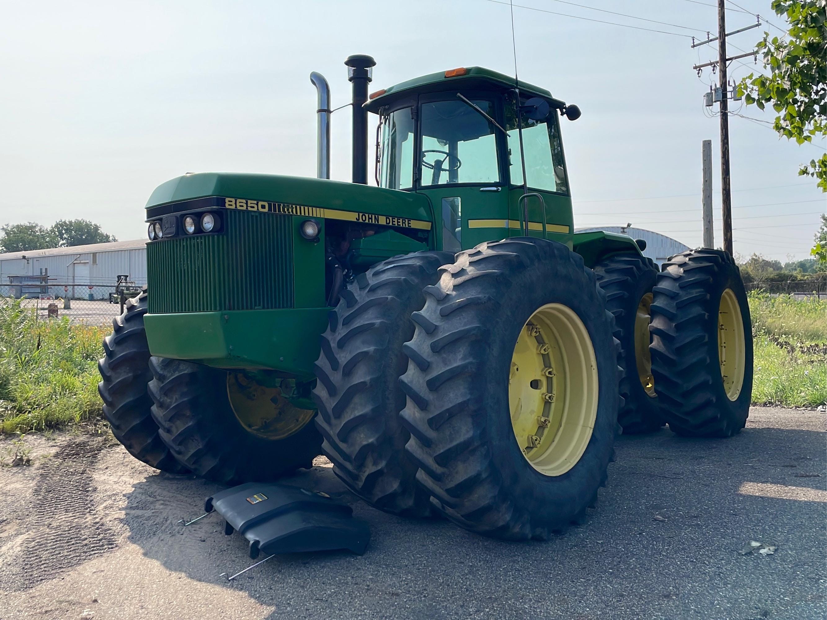 Main image John Deere 8650