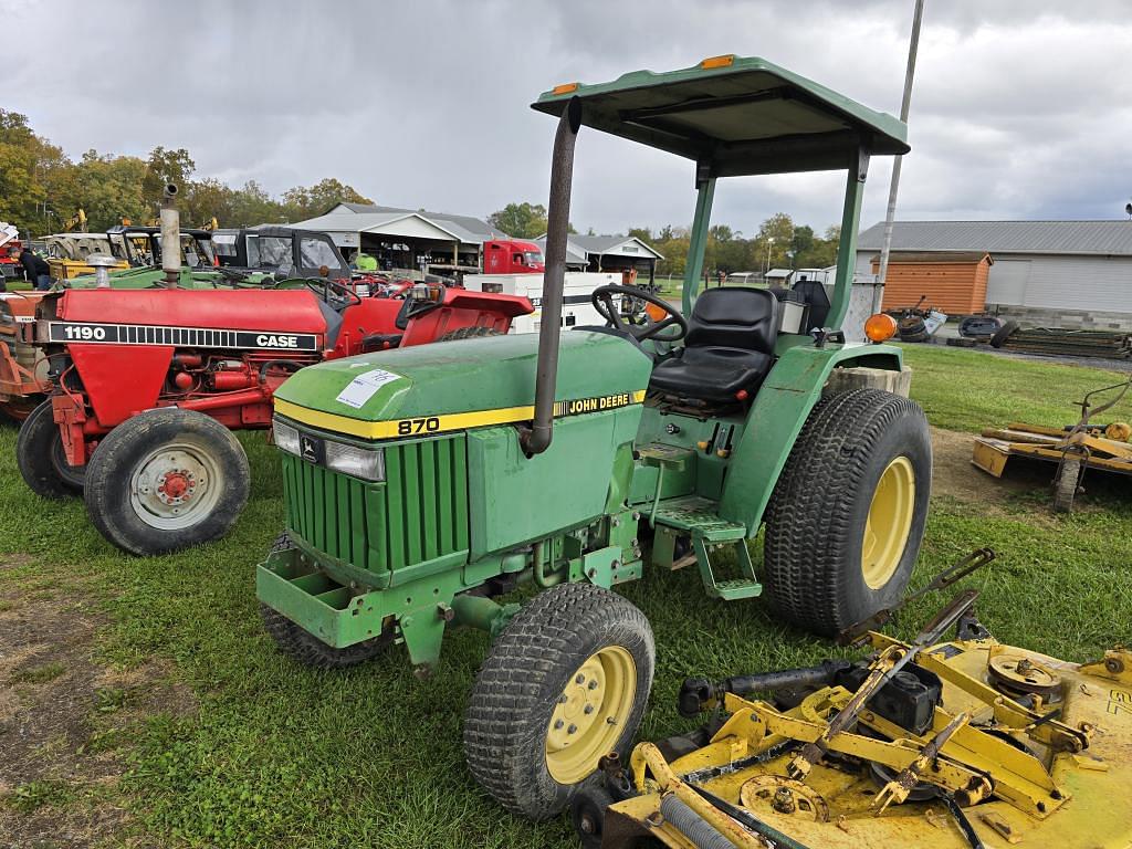 Image of John Deere 870 Primary image