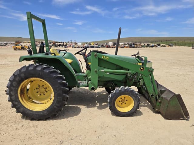 Image of John Deere 870 equipment image 4