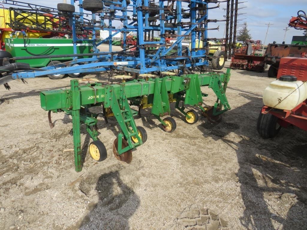 John Deere 875 Equipment Image0