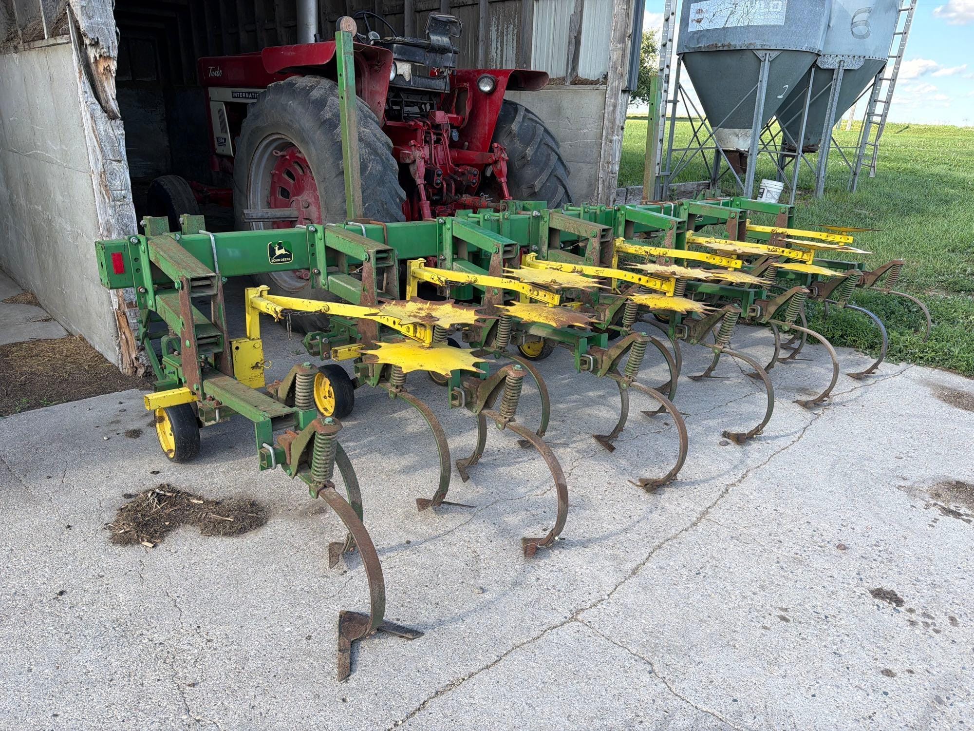John Deere 875 Equipment Image0