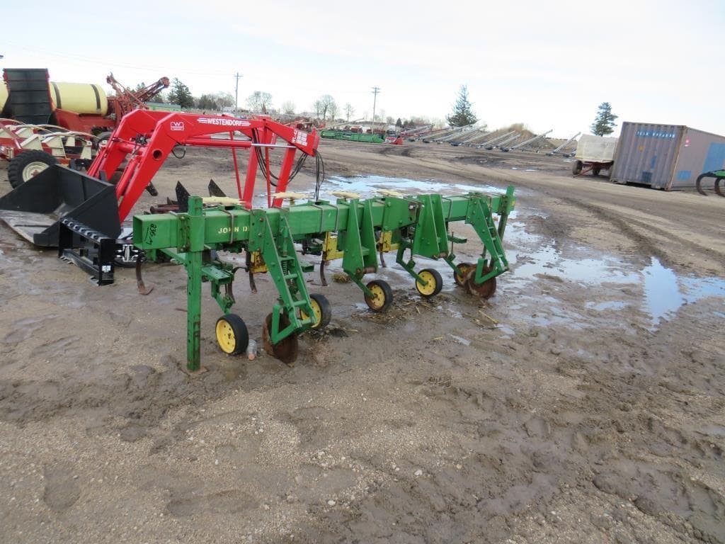 Image of John Deere 875 Image 0