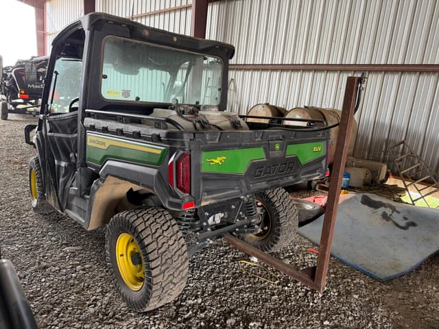 Image of John Deere XUV 875M equipment image 3
