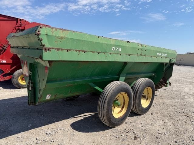 Image of John Deere 876 equipment image 3