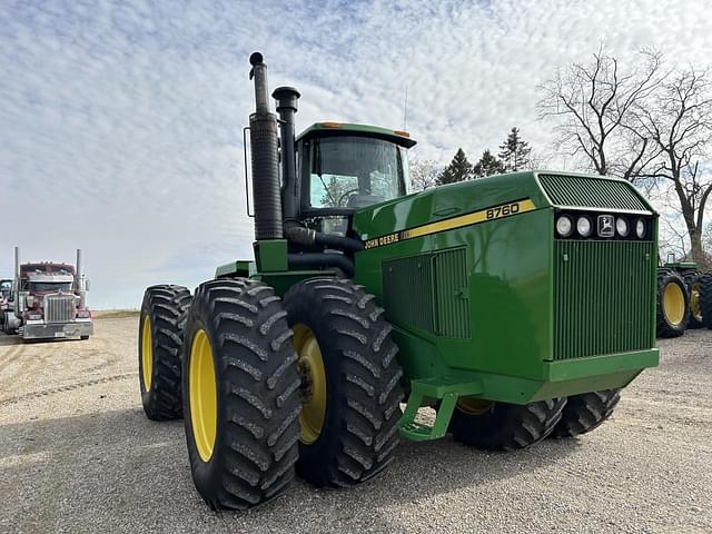 Image of John Deere 8760 equipment image 3