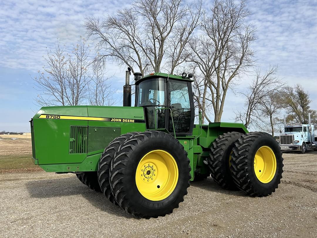 Image of John Deere 8760 Primary image