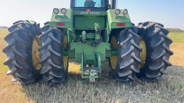 Image of John Deere 8760 equipment image 2