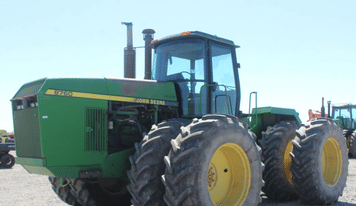 Main image John Deere 8760