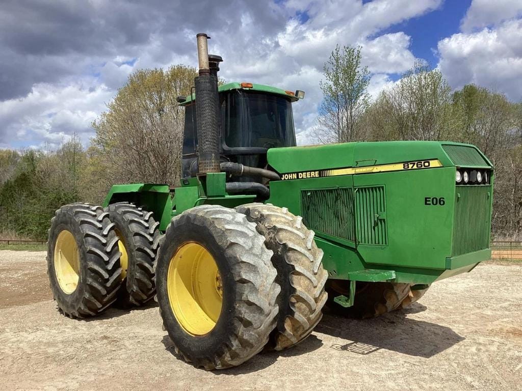 Main image John Deere 8760