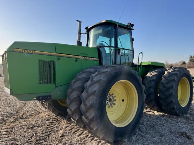 Image of John Deere 8770 equipment image 4