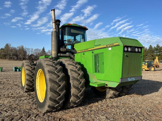 Image of John Deere 8770 equipment image 1