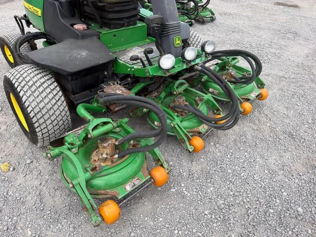 Image of John Deere 8800 equipment image 4