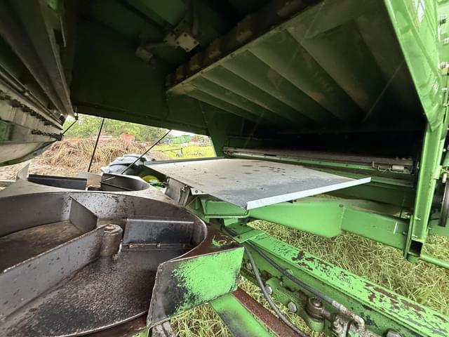 Image of John Deere 8820 Turbo equipment image 4