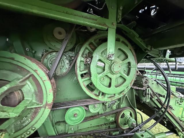 Image of John Deere 8820 Turbo equipment image 2
