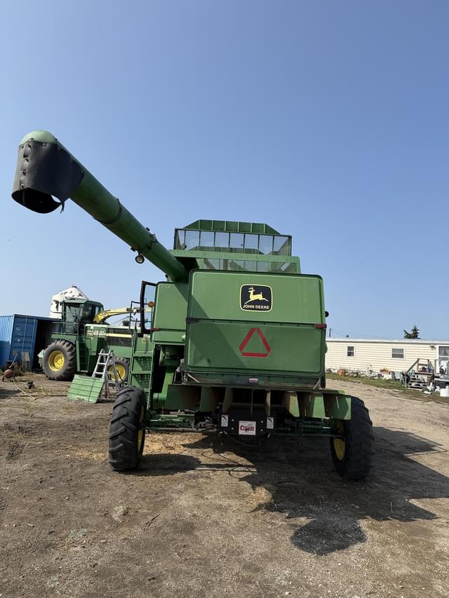 Image of John Deere 8820 Turbo equipment image 3