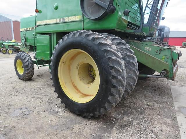Image of John Deere 8820 Titan II equipment image 1