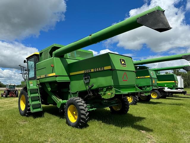 Image of John Deere 8820 Turbo equipment image 3