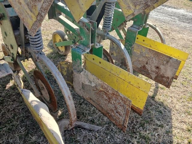 Image of John Deere 885 equipment image 4