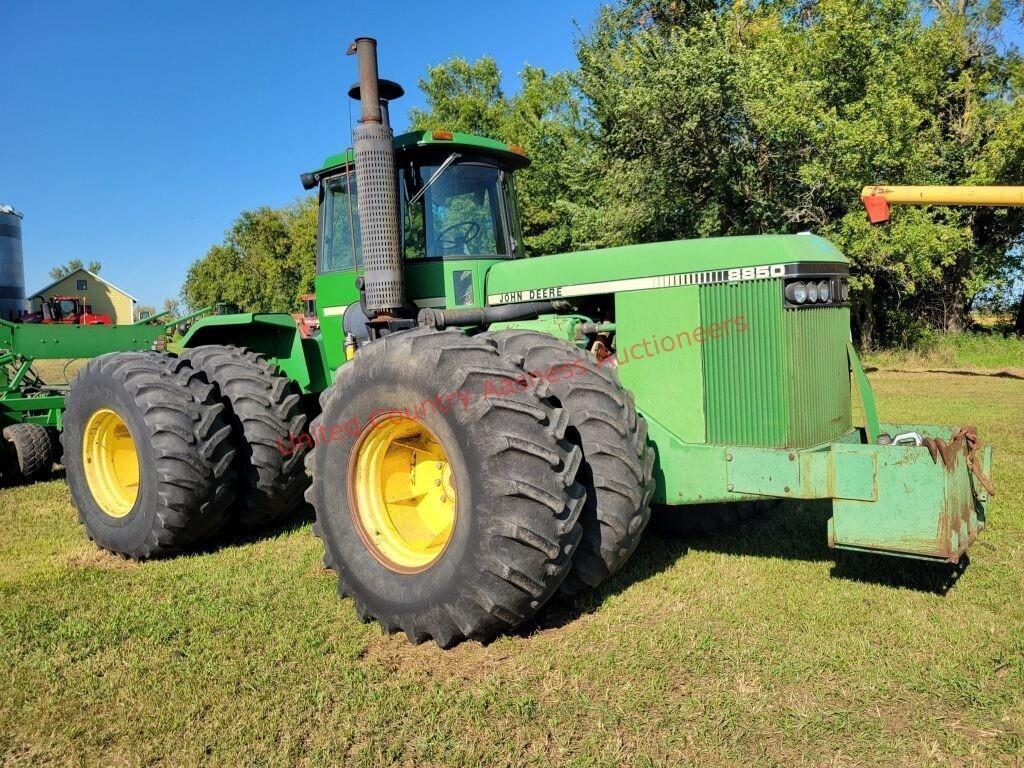 Image of John Deere 8850 Primary image
