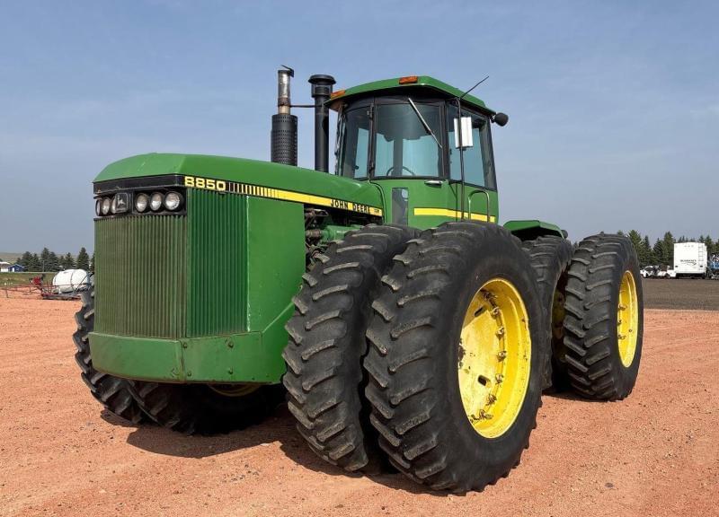 Image of John Deere 8850 Primary image