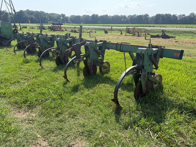 Image of John Deere 886 equipment image 2
