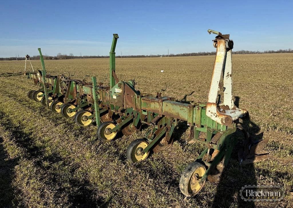 Image of John Deere 886 Primary image