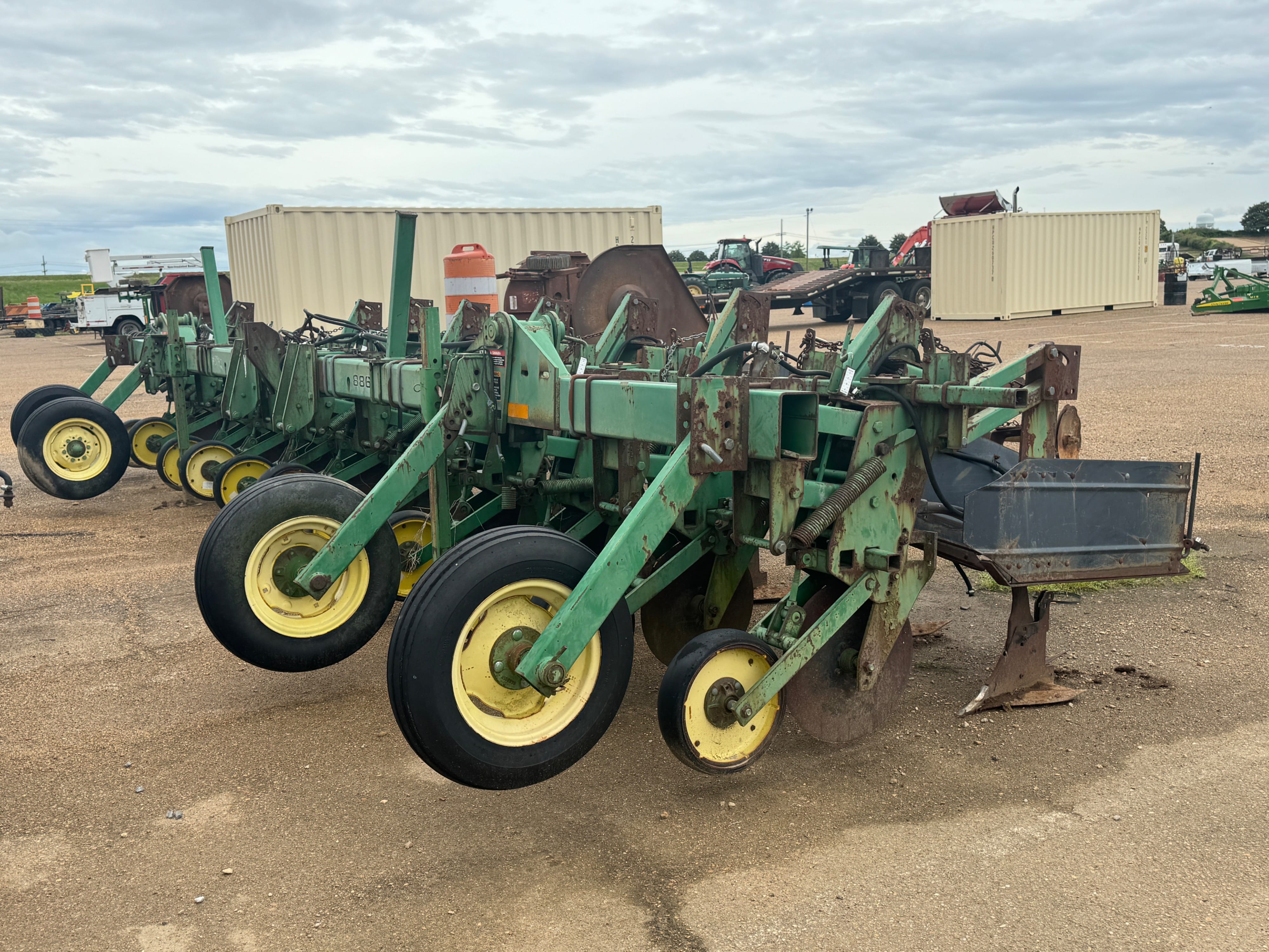 Main image John Deere 886