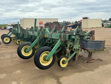 Main image John Deere 886