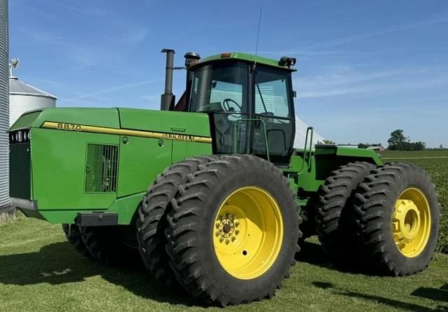 Image of John Deere 8870 equipment image 2