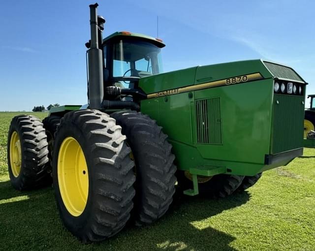 Image of John Deere 8870 equipment image 4